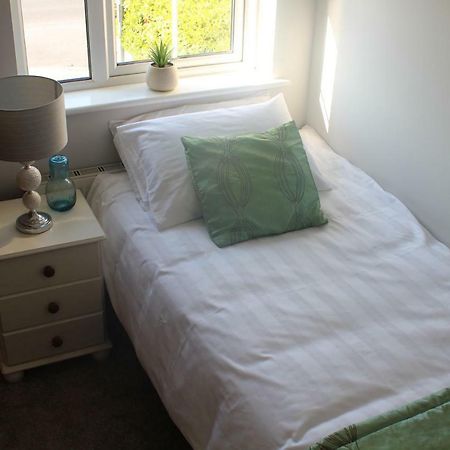 5 Mins Walk To Carrick - Sleeps 12 - Off Road Parking - Modern House Villa Ngoại thất bức ảnh