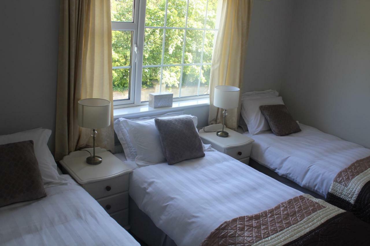 5 Mins Walk To Carrick - Sleeps 12 - Off Road Parking - Modern House Villa Ngoại thất bức ảnh
