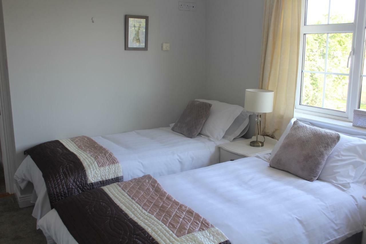 5 Mins Walk To Carrick - Sleeps 12 - Off Road Parking - Modern House Villa Ngoại thất bức ảnh