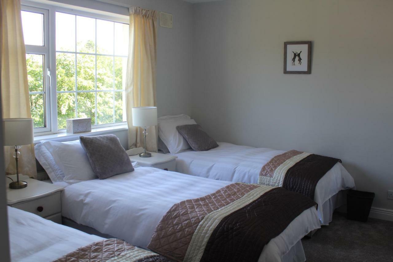 5 Mins Walk To Carrick - Sleeps 12 - Off Road Parking - Modern House Villa Ngoại thất bức ảnh